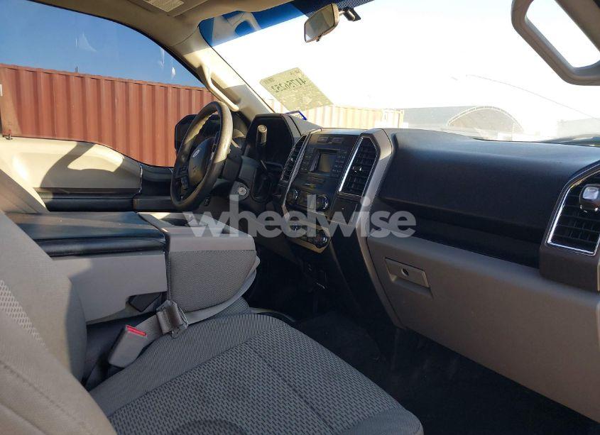 Photo 5 of 2016 Ford F-150 XLT (VIN 1FTEW1C88GFA18474)