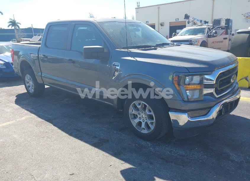 2023 Ford F-150 XLT (VIN 1FTEW1C88PKD70185) main photo