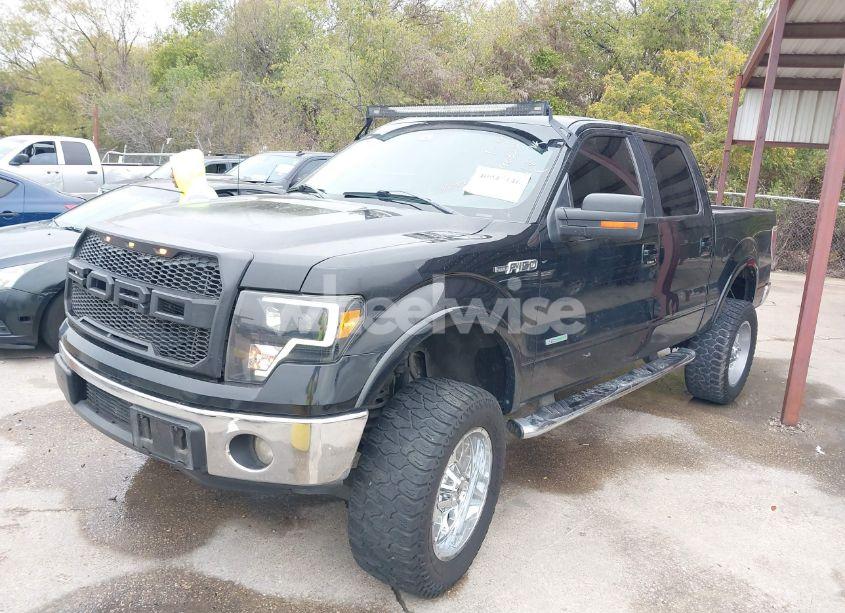 Photo 2 of 2010 Ford F-150 XLT (VIN 1FTEW1C89AFA90338)
