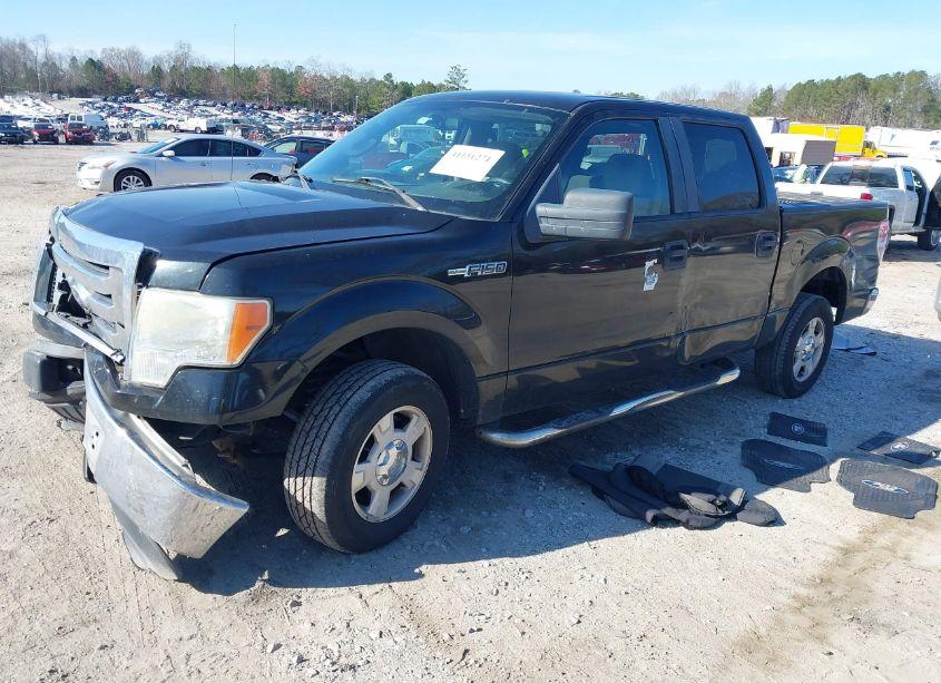 Photo 2 of 2010 Ford F-150 XLT (VIN 1FTEW1C89AFB02228)