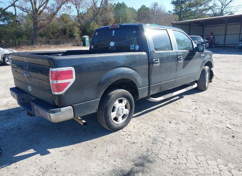 Photo 4 of 2010 Ford F-150 XLT (VIN 1FTEW1C89AFB02228)