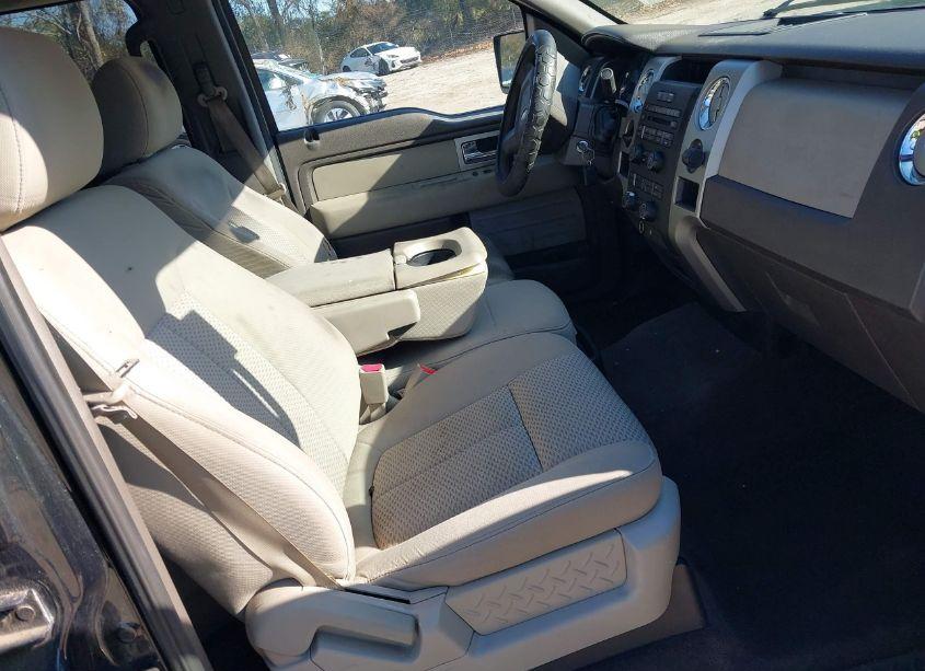 Photo 5 of 2010 Ford F-150 XLT (VIN 1FTEW1C89AFB02228)