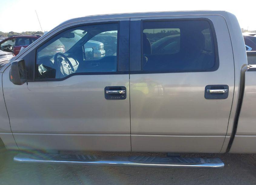 Photo 14 of 2010 Ford F-150 XLT (VIN 1FTEW1C8XAFD86405)