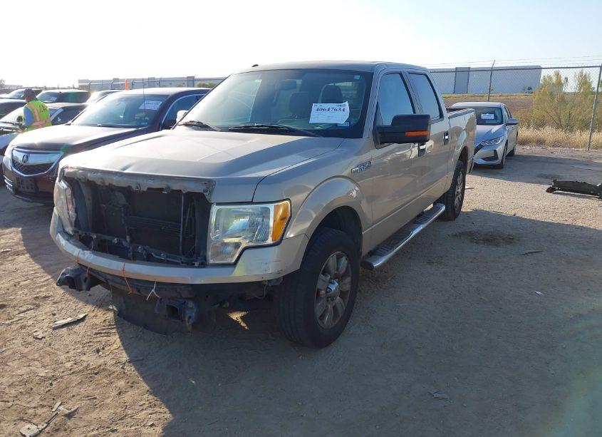 Photo 2 of 2010 Ford F-150 XLT (VIN 1FTEW1C8XAFD86405)
