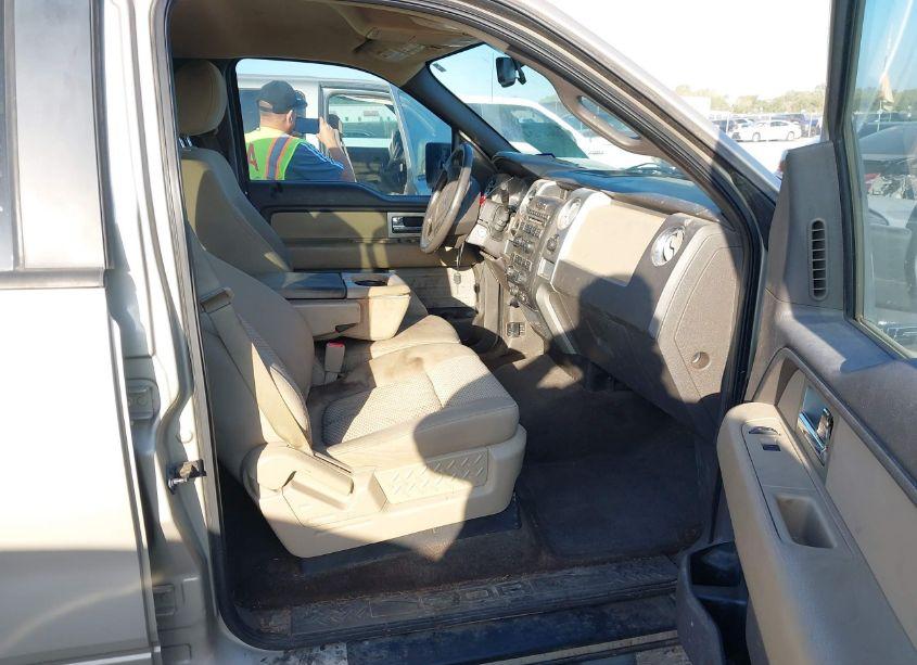 Photo 5 of 2010 Ford F-150 XLT (VIN 1FTEW1C8XAFD86405)