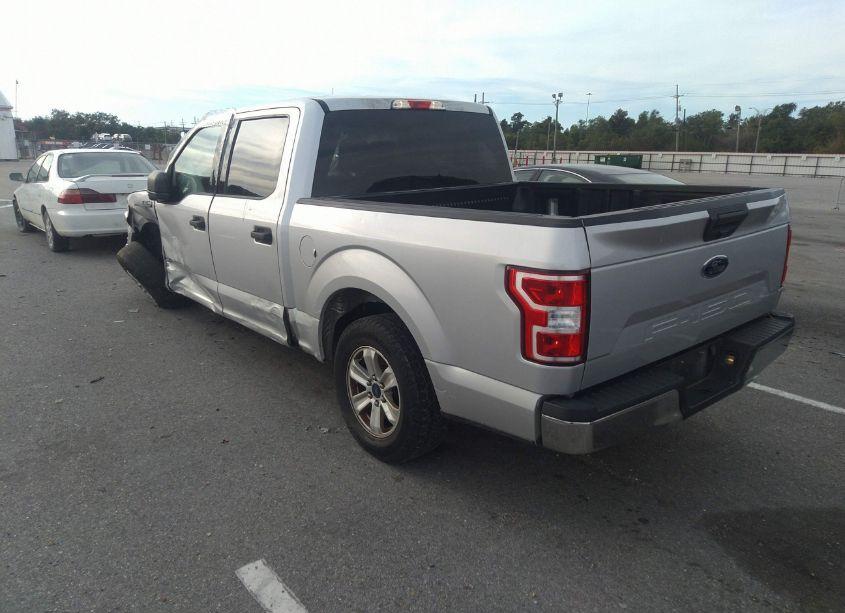 Photo 3 of 2018 Ford F-150 XLT (VIN 1FTEW1CB0JKE46811)