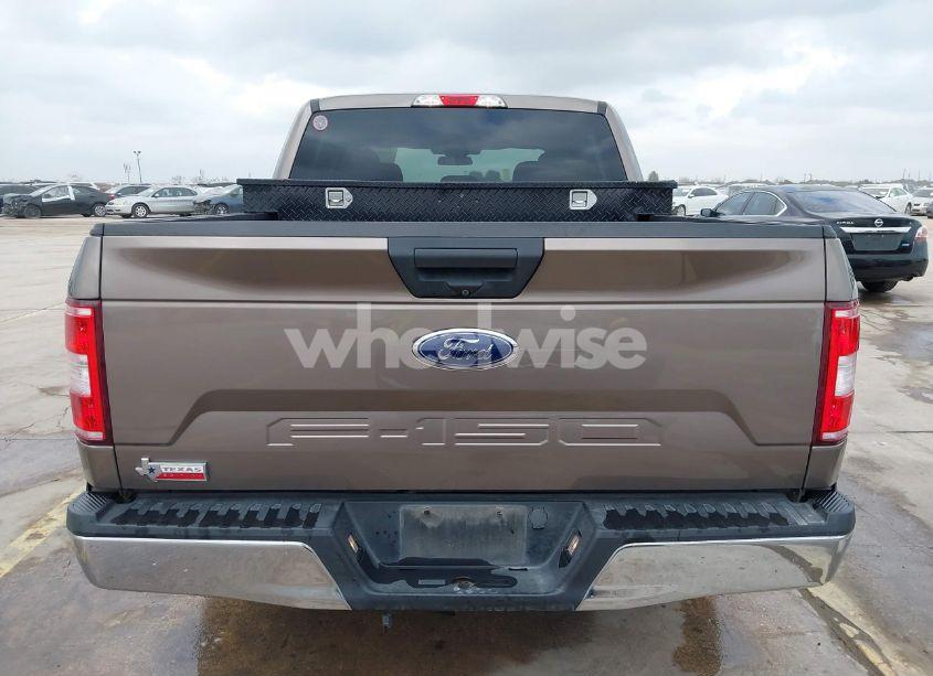 Photo 16 of 2018 Ford F-150 XLT (VIN 1FTEW1CB1JKF43869)