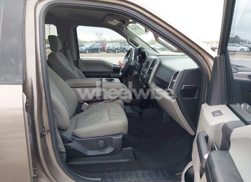 Photo 5 of 2018 Ford F-150 XLT (VIN 1FTEW1CB1JKF43869)