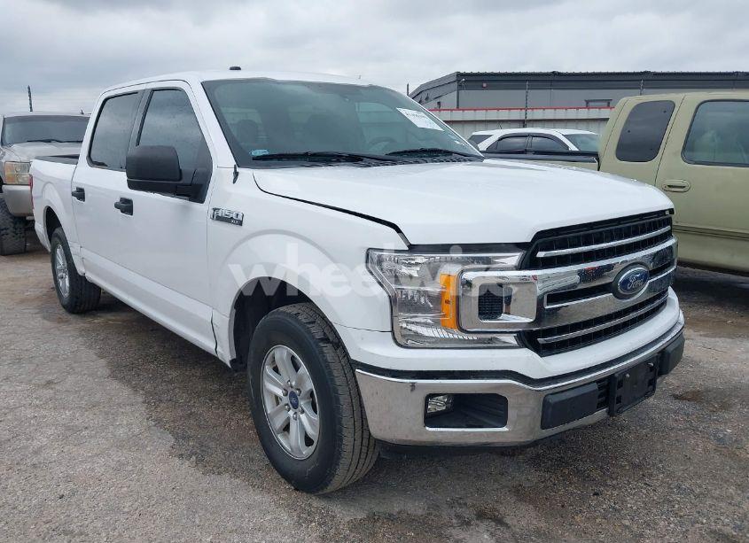 2018 Ford F-150 XLT (VIN 1FTEW1CB2JKC70120) main photo