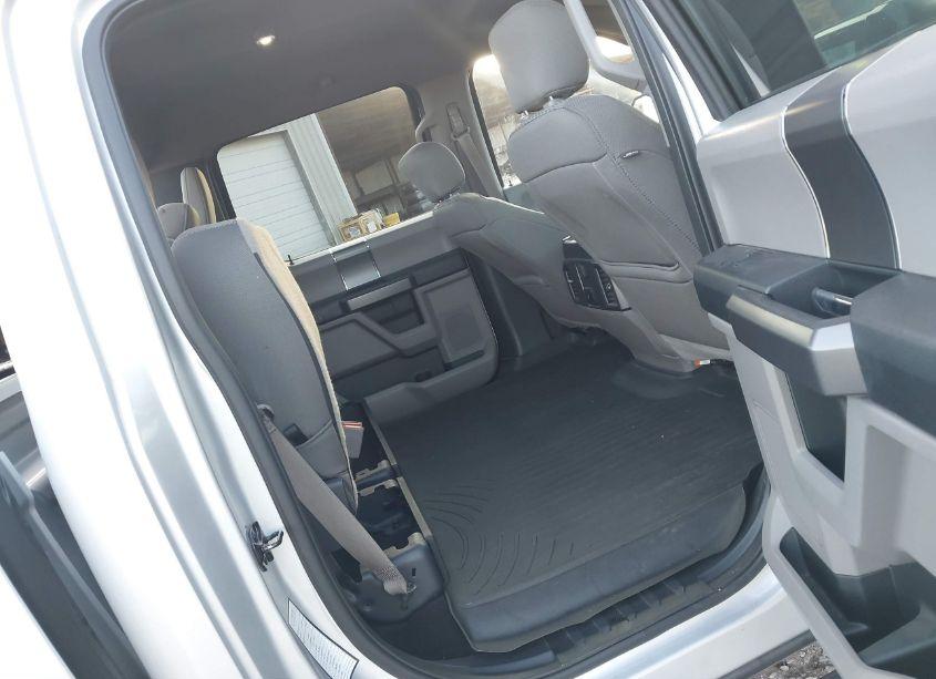 Photo 8 of 2019 Ford F-150 XLT (VIN 1FTEW1CB3KKC43848)