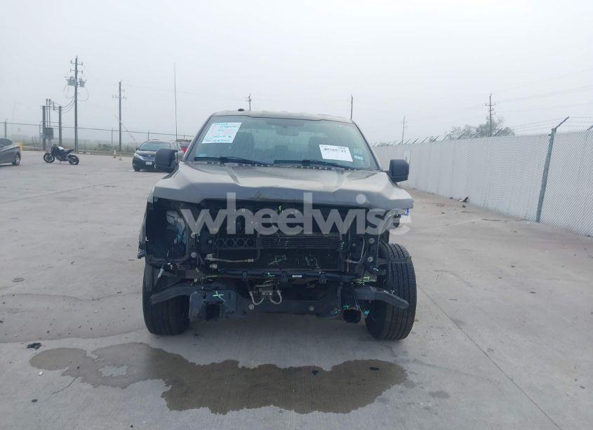 Photo 13 of 2018 Ford F-150 XLT (VIN 1FTEW1CB4JKD38594)