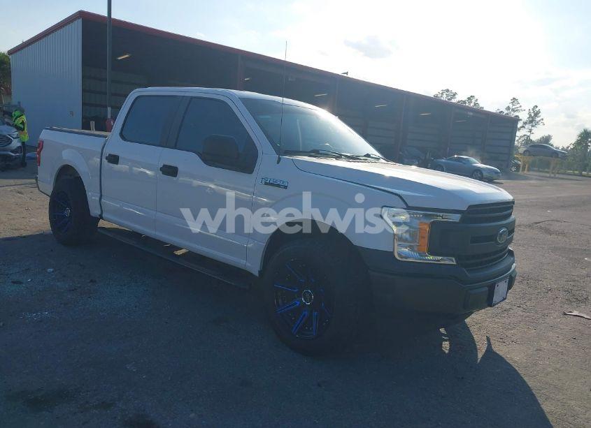 2018 Ford F-150 XL (VIN 1FTEW1CB6JKD95394) main photo