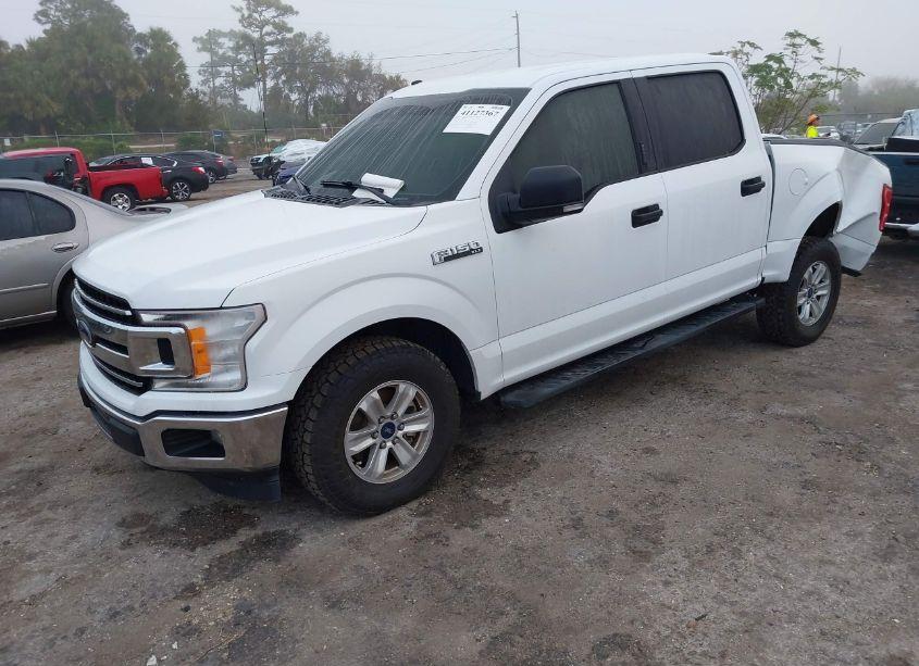 Photo 2 of 2018 Ford F-150 XLT (VIN 1FTEW1CB7JFC55928)
