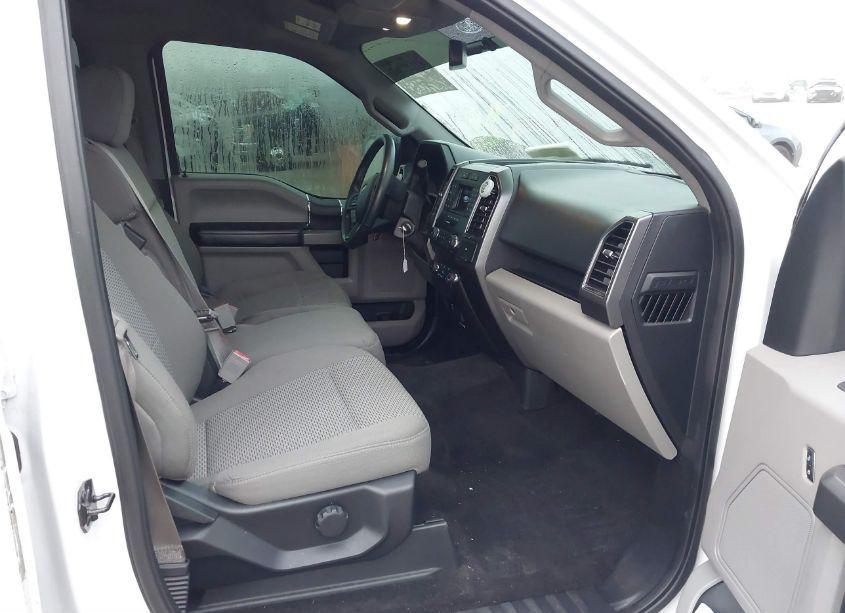 Photo 5 of 2018 Ford F-150 XLT (VIN 1FTEW1CB7JFC55928)