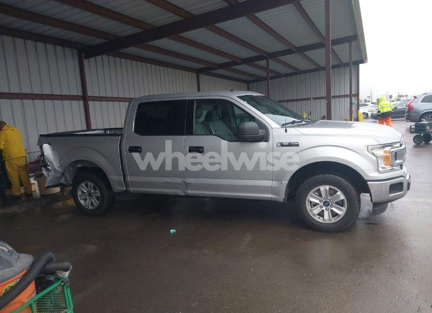 Photo 13 of 2018 Ford F-150 XLT (VIN 1FTEW1CB7JKF93451)