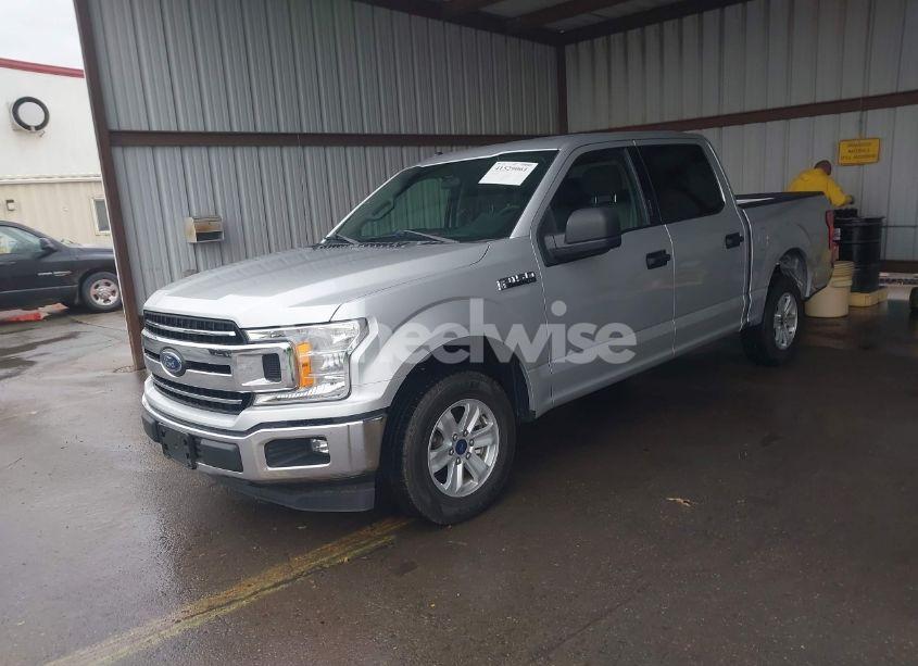 Photo 2 of 2018 Ford F-150 XLT (VIN 1FTEW1CB7JKF93451)