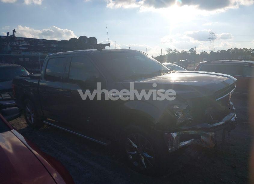 Photo 13 of 2019 Ford F-150 XLT (VIN 1FTEW1CB7KKC40483)