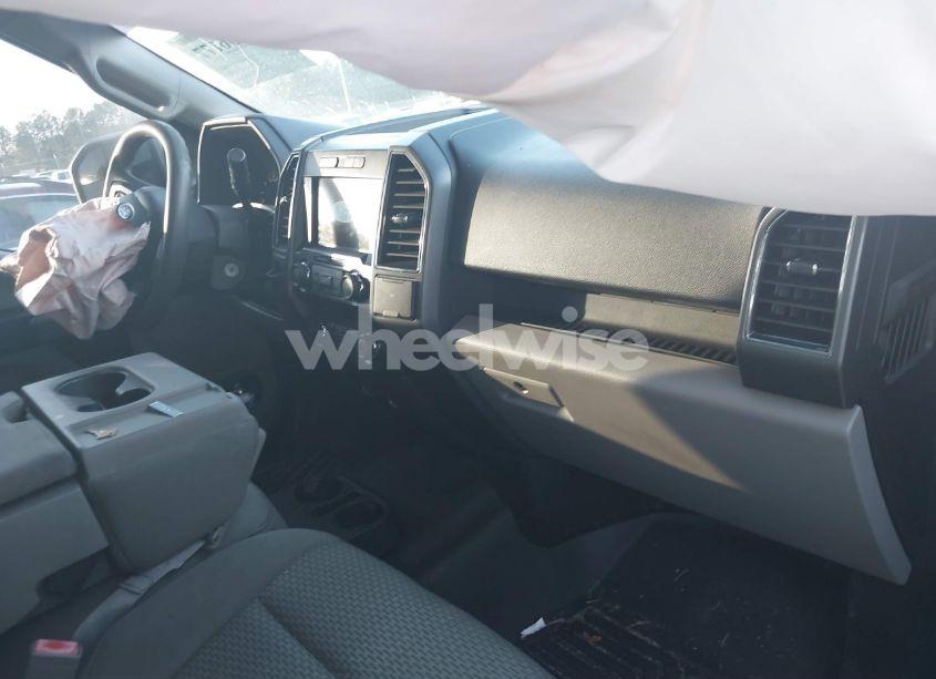 Photo 5 of 2019 Ford F-150 XLT (VIN 1FTEW1CB7KKC40483)