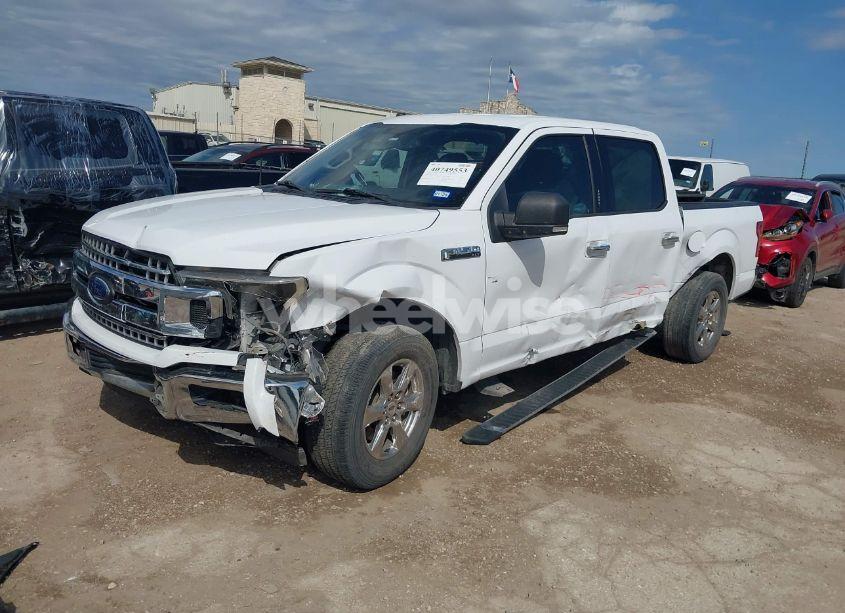 Photo 2 of 2018 Ford F-150 XLT (VIN 1FTEW1CBXJKC49970)