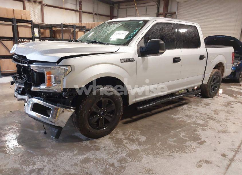 Photo 2 of 2018 Ford F-150 XLT (VIN 1FTEW1CBXJKF37178)