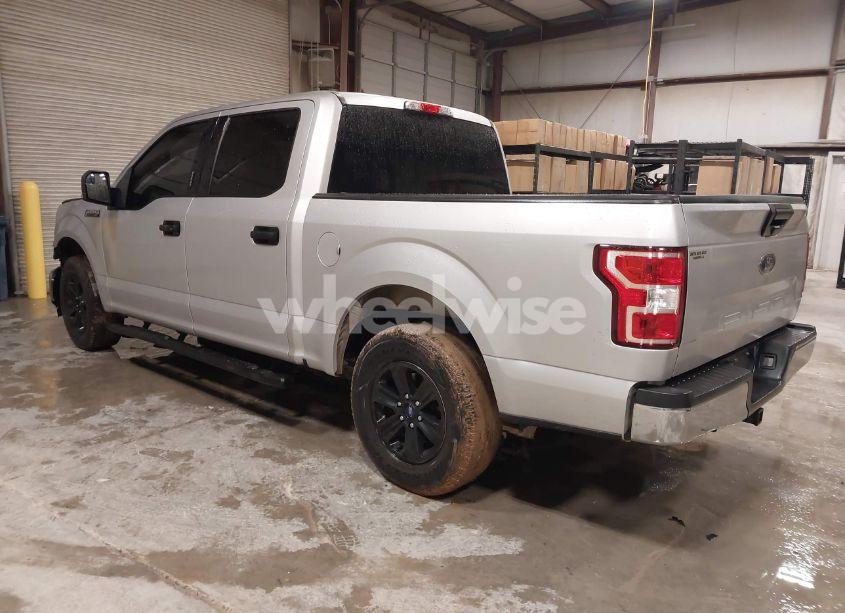 Photo 3 of 2018 Ford F-150 XLT (VIN 1FTEW1CBXJKF37178)