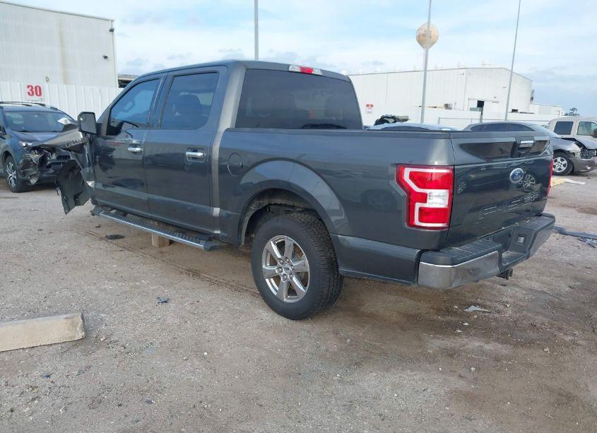 Photo 3 of 2019 Ford F-150 XLT (VIN 1FTEW1CBXKKC92920)