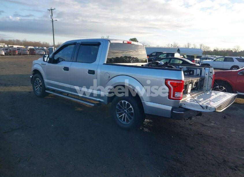 Photo 3 of 2015 Ford F-150 XLT (VIN 1FTEW1CF0FFA58495)