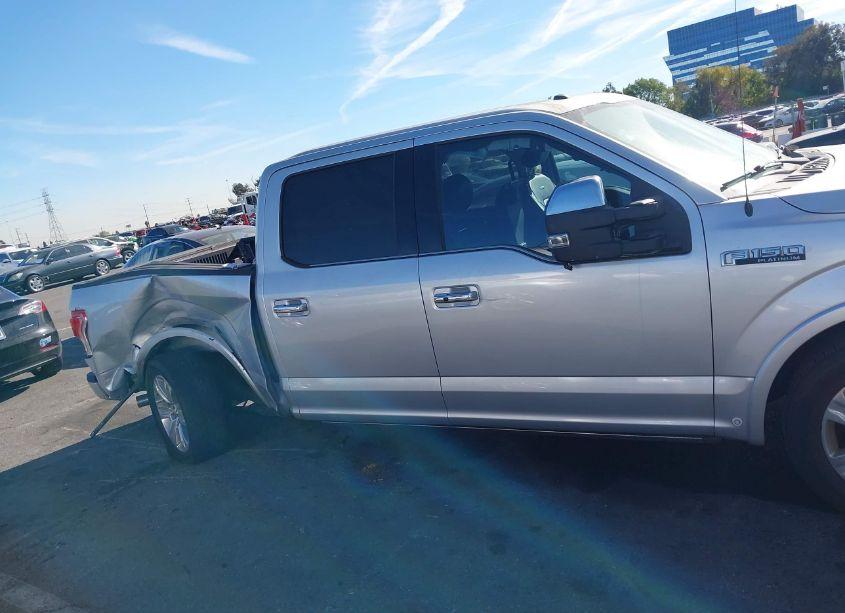 Photo 13 of 2016 Ford F-150 PLATINUM (VIN 1FTEW1CF0GFA54660)