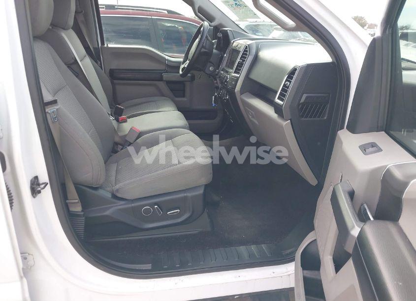 Photo 5 of 2016 Ford F-150 XLT (VIN 1FTEW1CF0GKE11164)