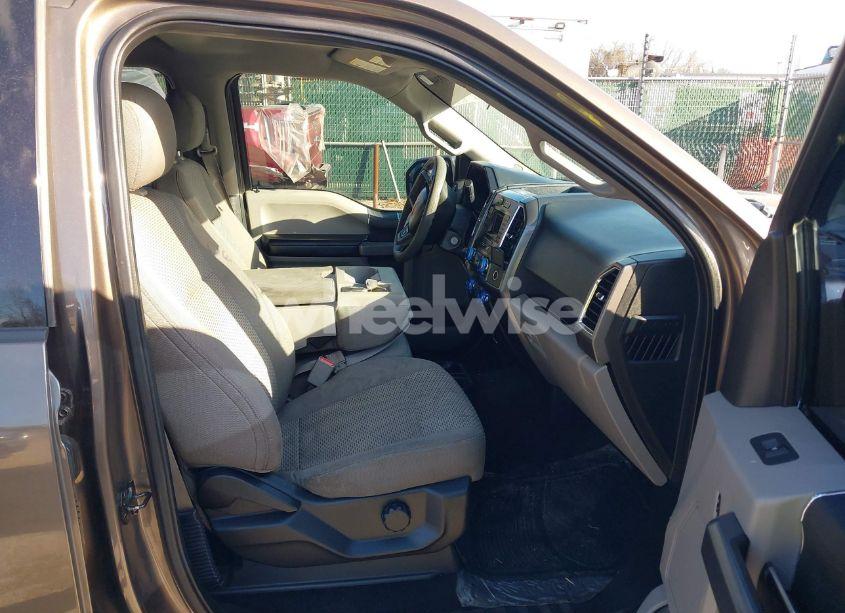 Photo 5 of 2016 Ford F-150 XLT (VIN 1FTEW1CF1GFA22493)