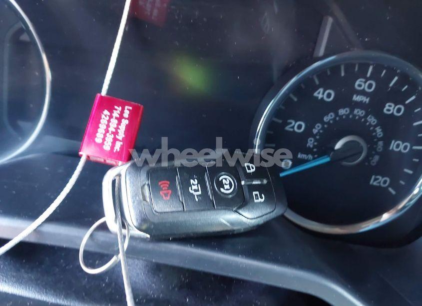 Photo 11 of 2016 Ford F-150 LARIAT (VIN 1FTEW1CF1GFA50942)