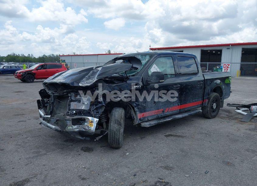 Photo 2 of 2016 Ford F-150 XLT (VIN 1FTEW1CF1GFB55058)