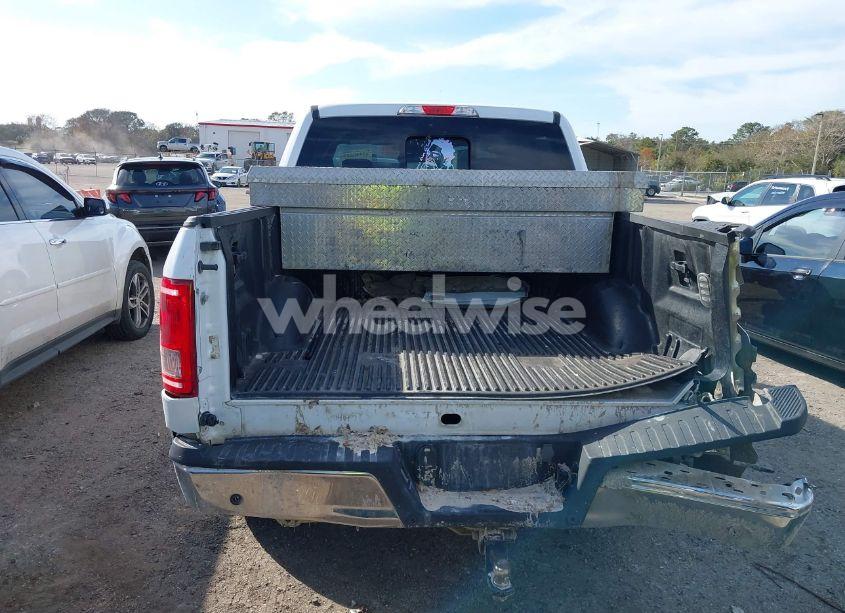 Photo 16 of 2016 Ford F-150 XLT (VIN 1FTEW1CF1GKE39717)