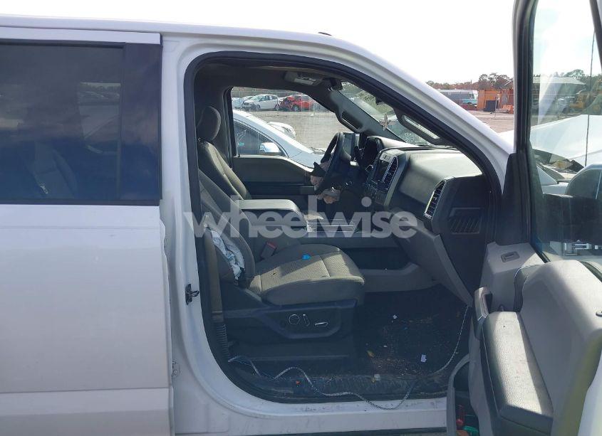 Photo 5 of 2016 Ford F-150 XLT (VIN 1FTEW1CF1GKE39717)