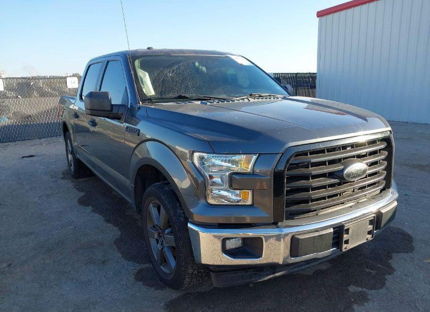 2017 Ford F-150 XLT (VIN 1FTEW1CF1HFB22868) main photo