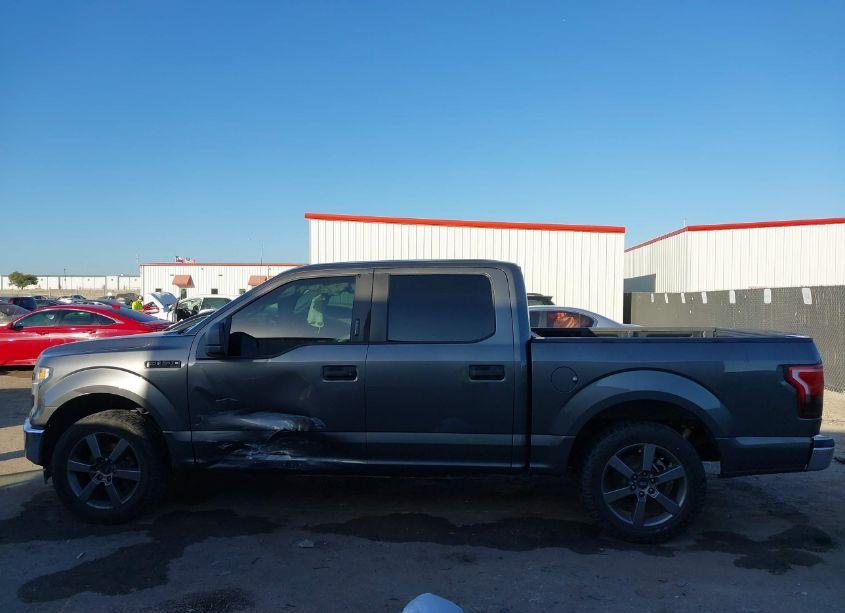 Photo 14 of 2017 Ford F-150 XLT (VIN 1FTEW1CF1HFB22868)