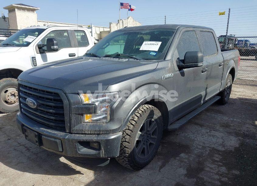 Photo 2 of 2016 Ford F-150 XLT (VIN 1FTEW1CF3GKE22854)