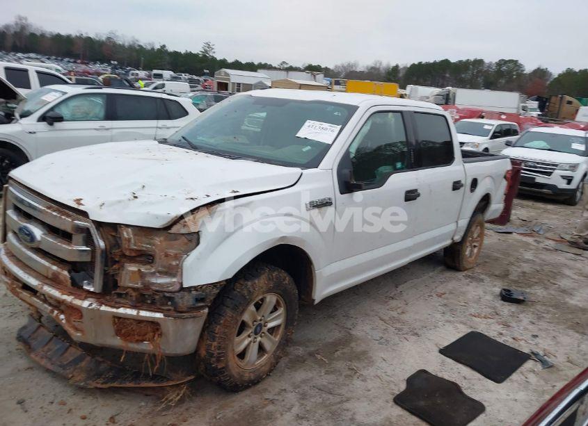 Photo 2 of 2016 Ford F-150 XLT (VIN 1FTEW1CF5GFB28266)
