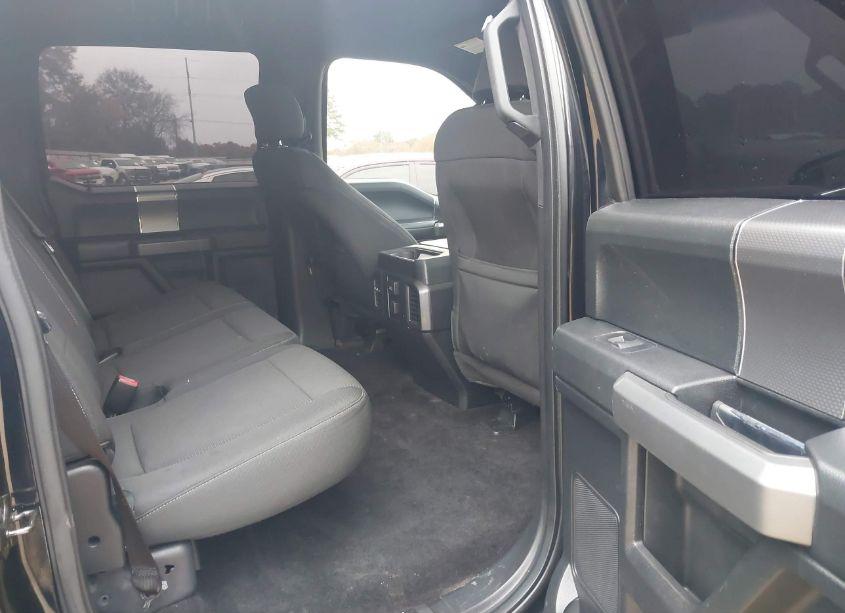 Photo 8 of 2016 Ford F-150 XLT (VIN 1FTEW1CF5GKD38101)