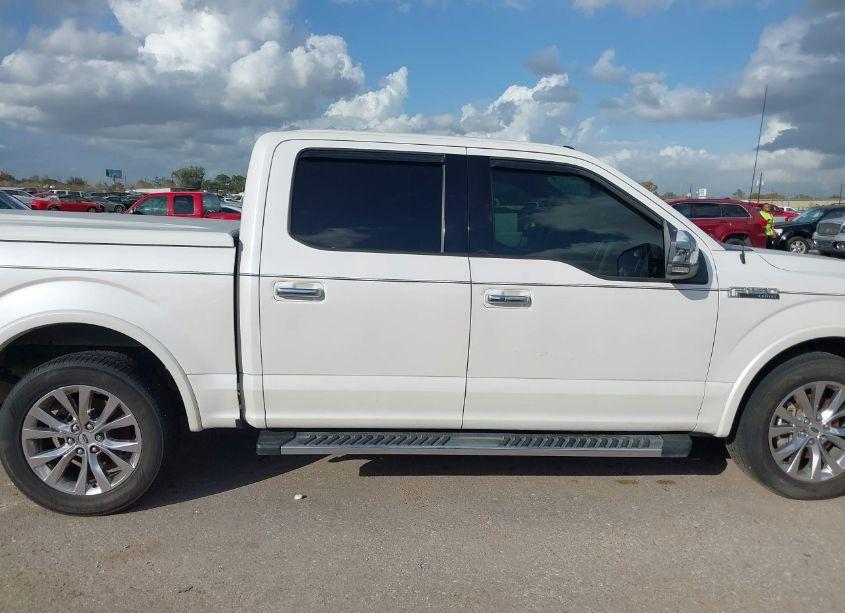 Photo 12 of 2017 Ford F-150 LARIAT (VIN 1FTEW1CF5HKC16405)