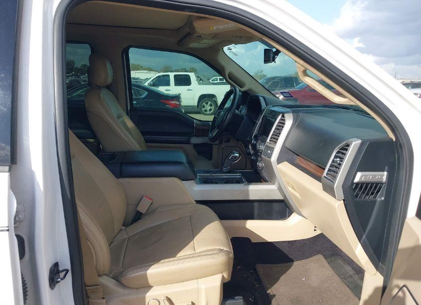 Photo 5 of 2017 Ford F-150 LARIAT (VIN 1FTEW1CF5HKC16405)