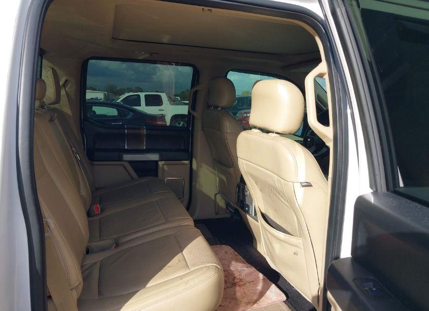 Photo 8 of 2017 Ford F-150 LARIAT (VIN 1FTEW1CF5HKC16405)