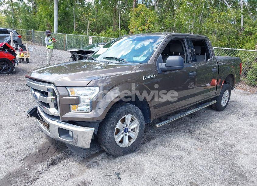 Photo 2 of 2017 Ford F-150 XLT (VIN 1FTEW1CF6HFB67496)