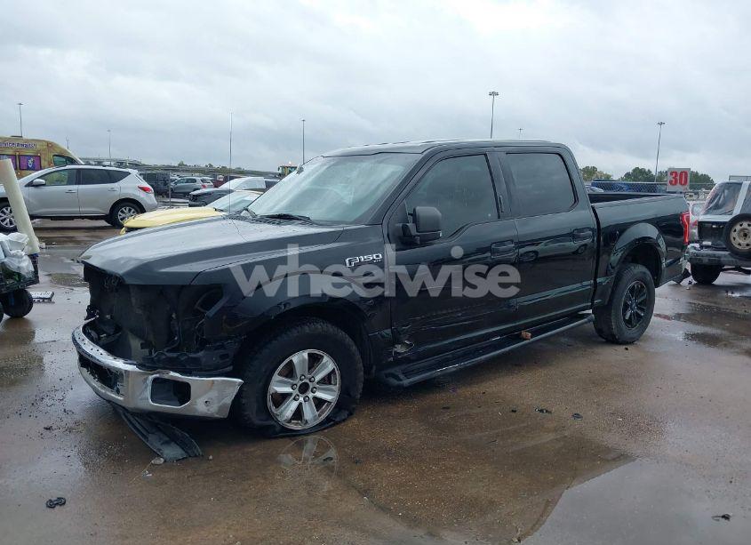 Photo 2 of 2017 Ford F-150 XLT (VIN 1FTEW1CF6HKD57676)