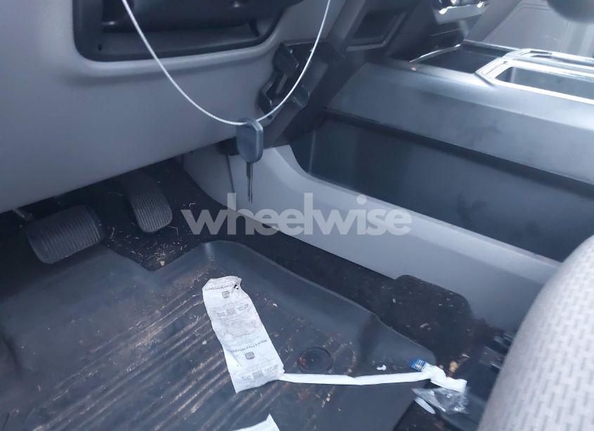 Photo 11 of 2015 Ford F-150 XLT (VIN 1FTEW1CF8FFA37734)