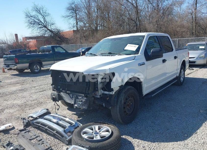 Photo 2 of 2016 Ford F-150 XLT (VIN 1FTEW1CF9GFA17977)