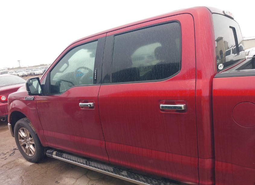 Photo 14 of 2016 Ford F-150 XLT (VIN 1FTEW1CF9GKE21126)