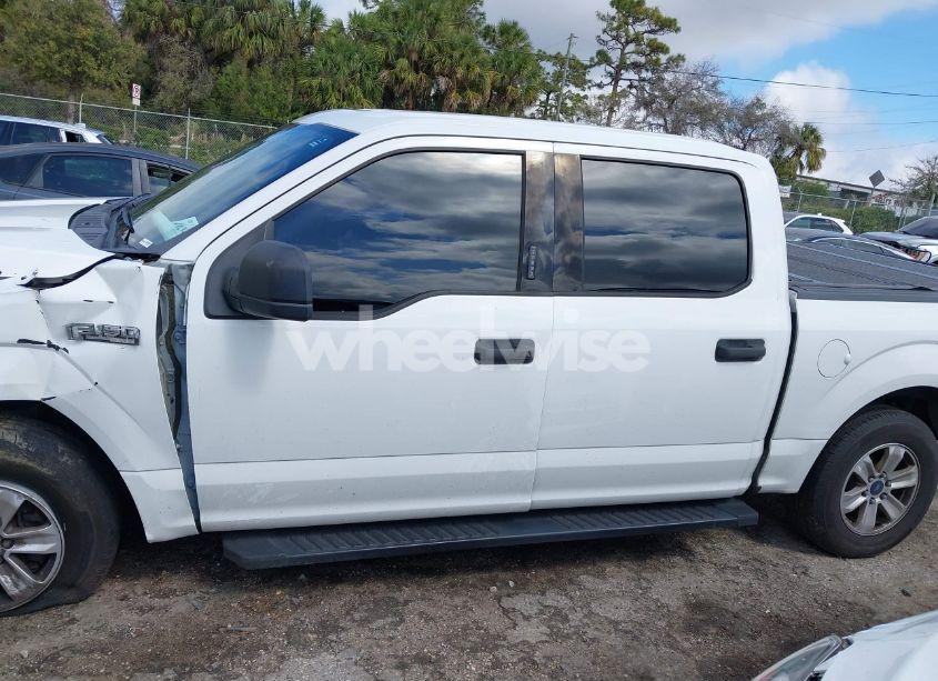 Photo 15 of 2017 Ford F-150 XLT (VIN 1FTEW1CF9HFB53110)