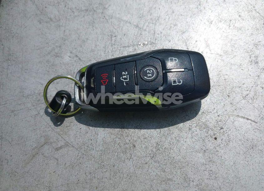 Photo 11 of 2015 Ford F-150 LARIAT (VIN 1FTEW1CG0FFA02016)