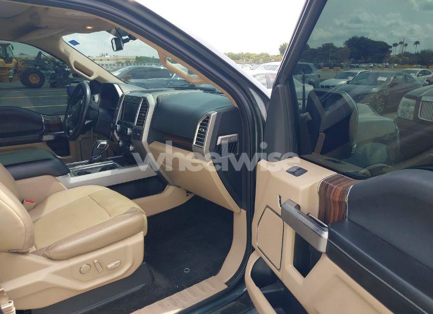 Photo 5 of 2015 Ford F-150 LARIAT (VIN 1FTEW1CG0FFA02016)